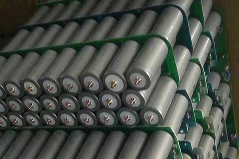 黄石电动车电池回收-上门回收铁锂电池|高价废铅酸电池回收